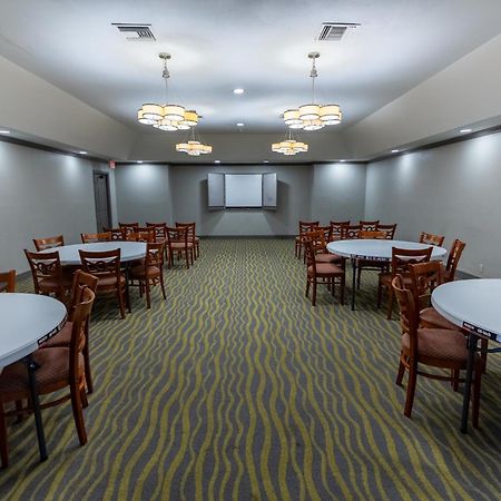 Red Roof Inn & Suites Irving - Dfw Airport South Εξωτερικό φωτογραφία