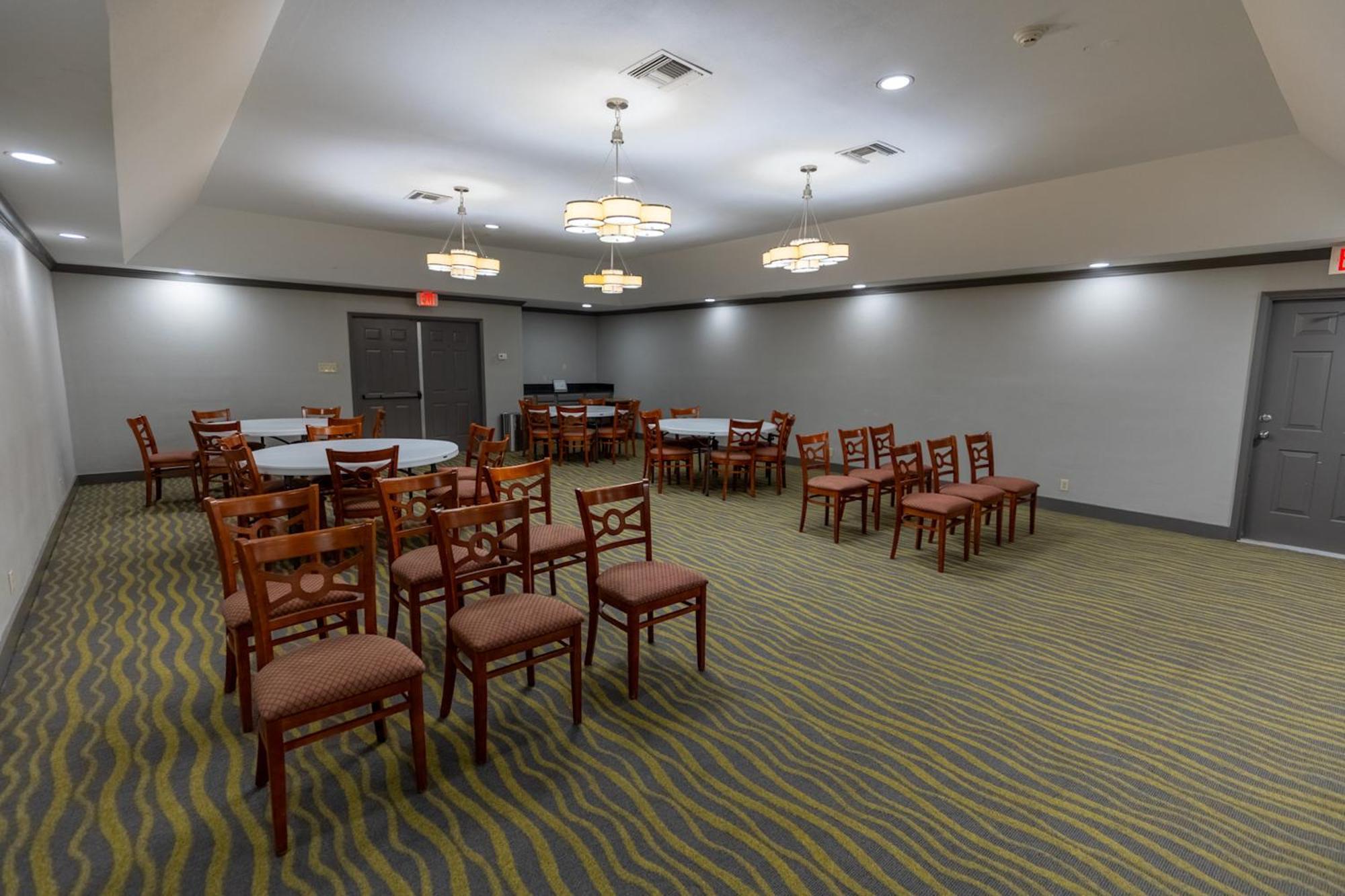 Red Roof Inn & Suites Irving - Dfw Airport South Εξωτερικό φωτογραφία